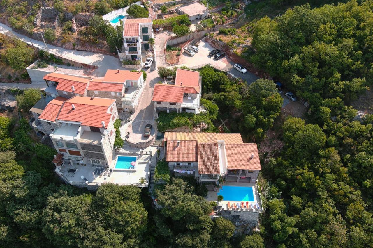 Apartments Villa Cucuk Budva Exterior photo