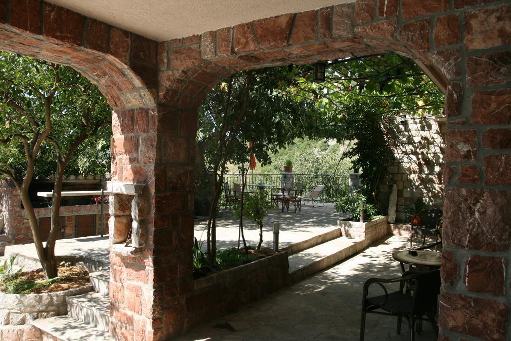 Apartments Villa Cucuk Budva Exterior photo